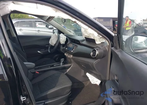 2024 Nissan Kicks Sv Xtronic Cvt из США, поврежденный, VIN 3N1CP5CV4RL552987